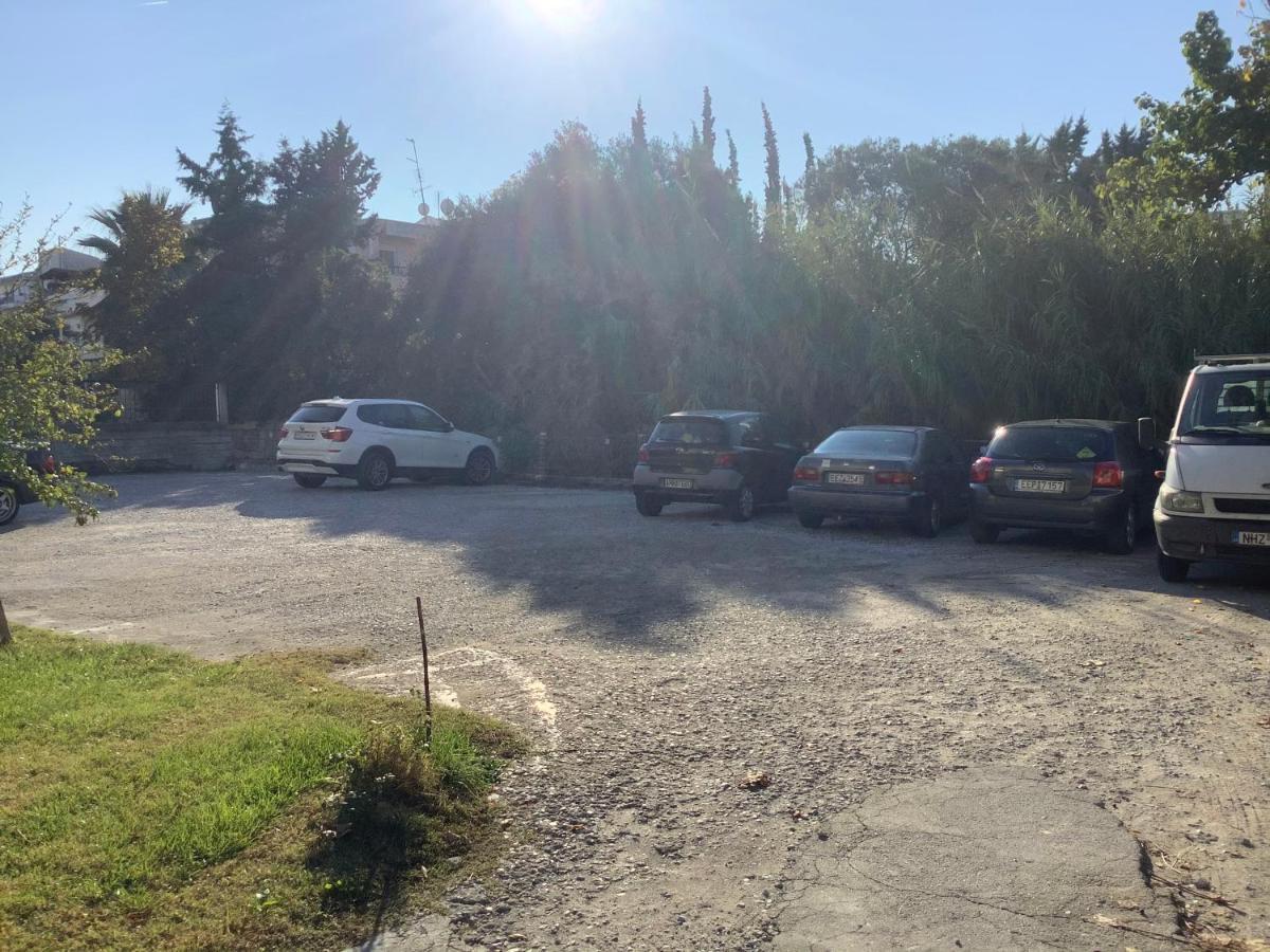 Lovely And Sunny Apartament 300M From Beach!! Peraia  Luaran gambar