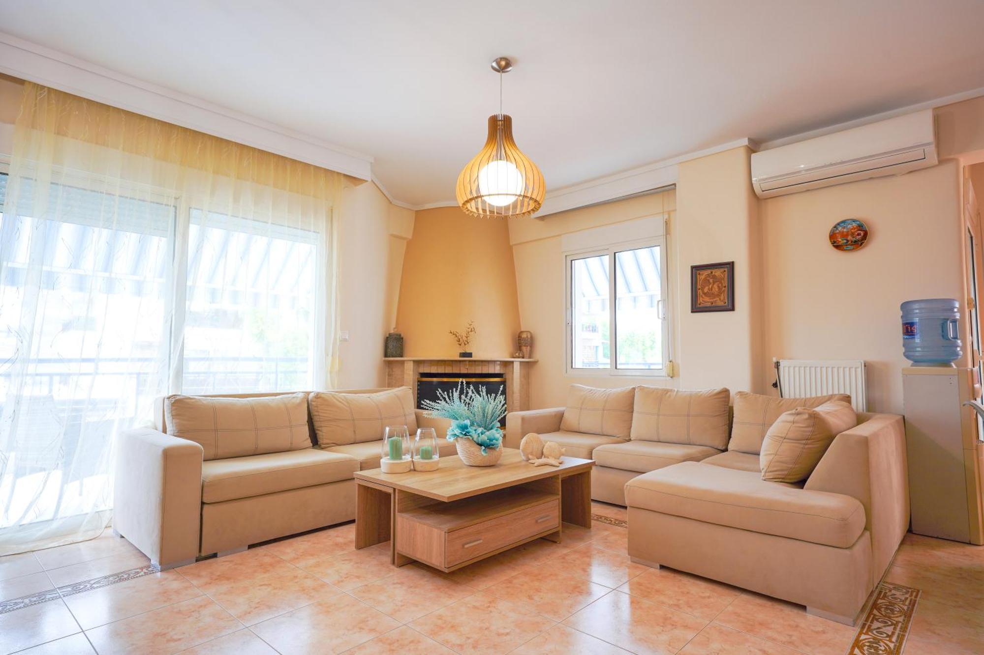 Lovely And Sunny Apartament 300M From Beach!! Peraia  Luaran gambar