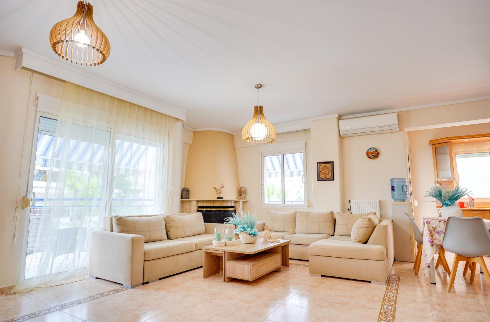 Lovely And Sunny Apartament 300M From Beach!! Peraia  Luaran gambar